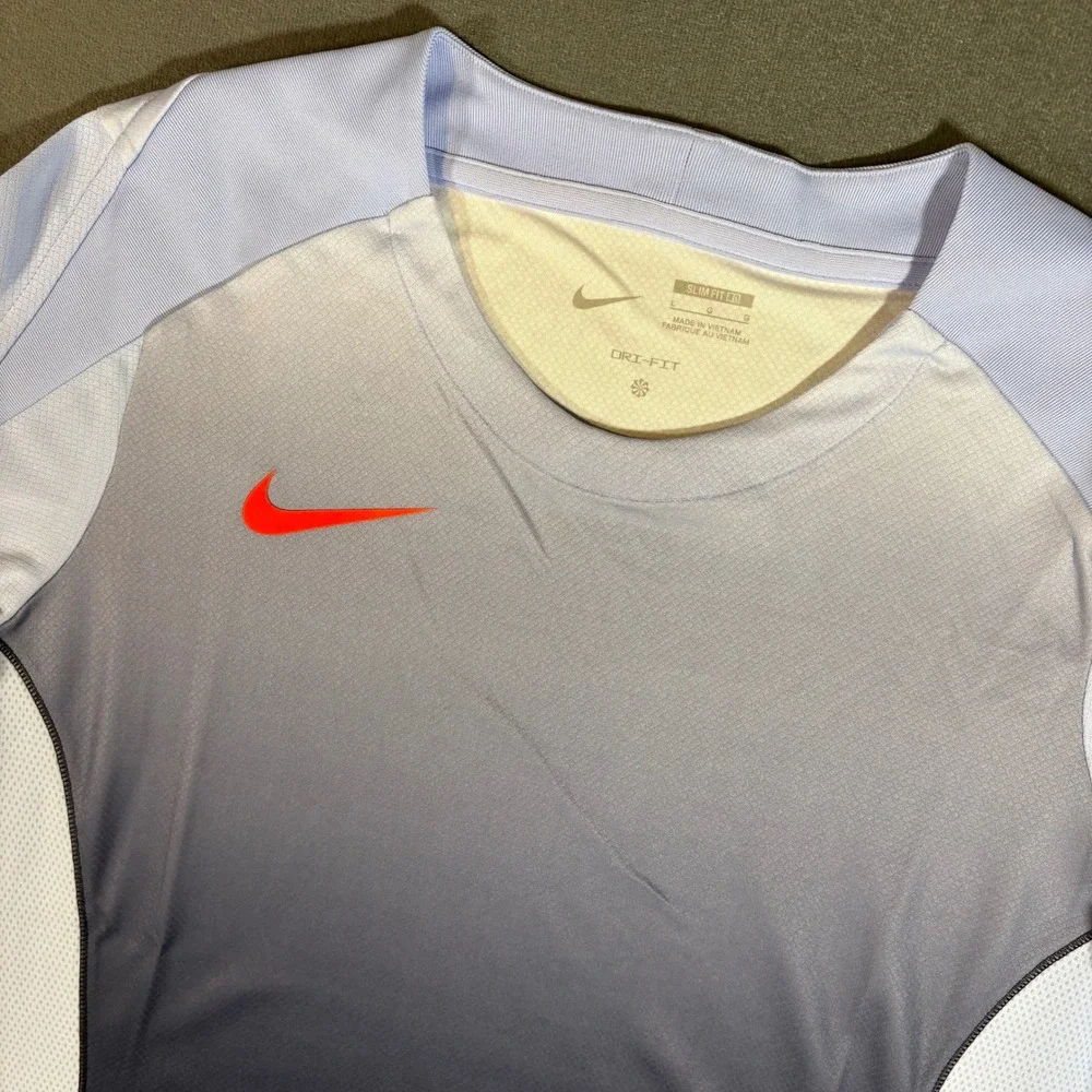 Nike Strike+ Mens Dry-FIT Short-Sleeve Soccer Tee